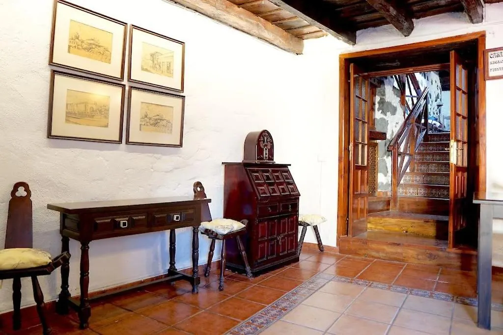 בית נופש לה אורוטבה Casa Rural La Paloma